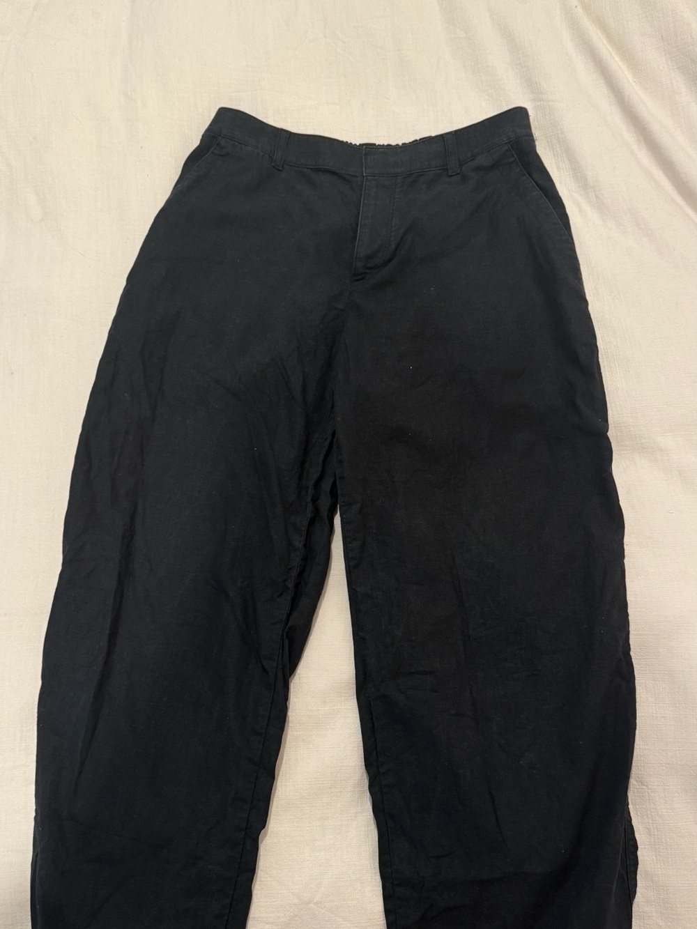 Uniqlo Women’s Straight Leg Pants — Black